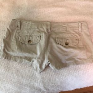 American Eagle khaki shorts